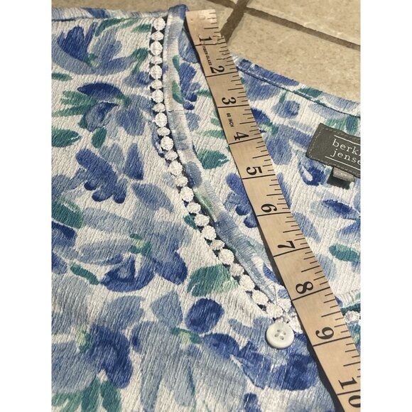 Berkley Jensen Womens Floral V-Neck Pullover Button-Down Blouse W Lace Trim Med - Picture 11 of 16